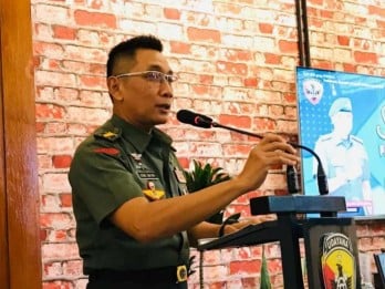 Sempat Gagal Tes, Joni Pemanjat Tiang Bendera Akhirnya Lulus Seleksi Calon Tentara