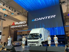 Suku Bunga Turun, Mitsubishi Fuso Siap Tebar Promo Penjualan