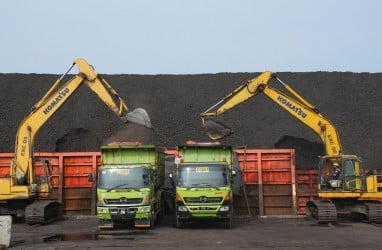 Mereka yang Balik Arah Borong United Tractors (UNTR)