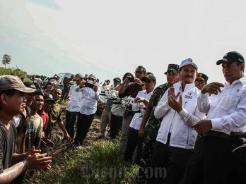 Proses Cetak Sawah di Kawasan Lumbung Pangan Kapuas