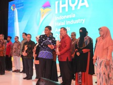 Dexa Medica Raih Indonesia Halal Industry Awards 2024