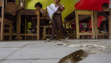 Sekolah Rusak Terdampak Proyek Tol Serang-Panimbang