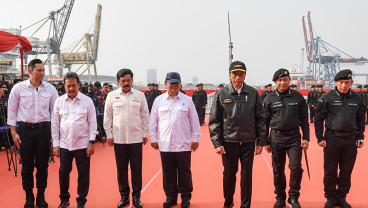Presiden Jokowi Terima Brevet Hiu Kencana