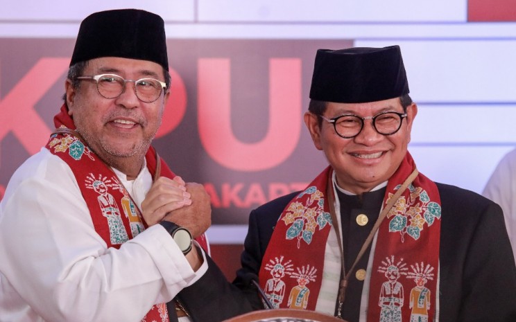 Pasangan bakal calon Gubernur dan Wakil Gubernur Jakarta, Pramono Anung (kanan) dan Rano Karno di Kantor KPU DKI Jakarta, Rabu (28/8/2024). Bisnis - Arief Hermawan