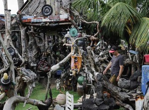 Objek Wisata Istana Sampah di Riau Tingkatkan Kesadaran Masyarakat Terkait Pentingnya Menjaga Lingkungan