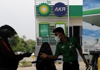 Ada yang Balik Arah Borong Saham AKR Corporindo