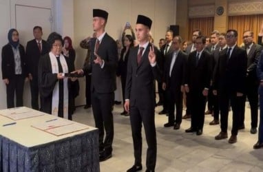 Pesepakbola Mees Hilgers dan Eliano Reijnders Resmi Jadi WNI