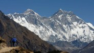 Puncak Gunung Everest Bertambah Tinggi 50 Meter, Ini Penyebabnya