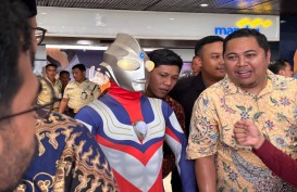 Ada Ultraman di Pelantikan Anggota DPR, Ternyata Ini Sosoknya