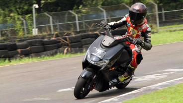 United E-Motor TX3000 Jalani Endurance Test di Sirkuit Sentul