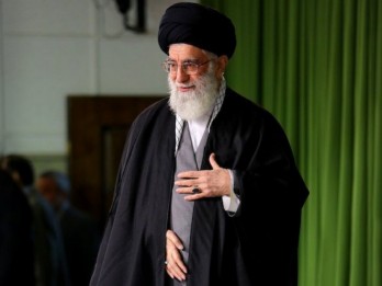 Ali Khamenei Berlindung di Tempat Aman Usai Iran Luncurkan Rudal ke Israel