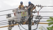 PLN Listriki 11 Desa di Kutai Barat, Rasio Desa Berlistrik Kaltim Naik ke 91,12%