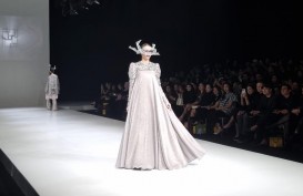 Ivan Gunawan Tampilkan 40 Koleksi Terbaru di The Langham Fashion Soirée