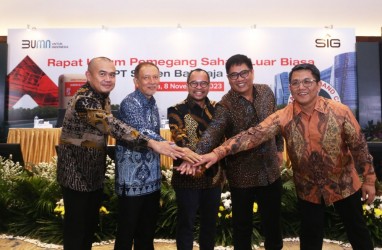 TOP BUMN Awards 2024: Semen Baturaja SMBR Boyong Penghargaan