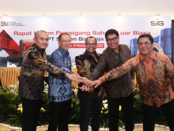 TOP BUMN Awards 2024: Semen Baturaja SMBR Boyong Penghargaan