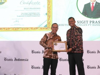 TOP BUMN Awards 2024: Dirkeu Bank Mandiri Sigit Prastowo Raih The Most Admired CFO