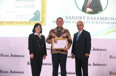 PT Surveyor Indonesia Raih 2 Penghargaan Top BUMN Awards 2024