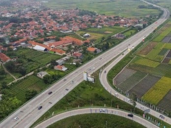 Para Konglomerat di Jalan Tol