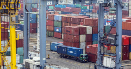 Pengakuan Kantor Staf Presiden: Indonesia Deindustrialisasi Dini sejak 2001