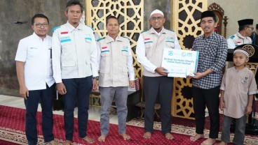 Maulid Nabi, PLN Salurkan Bantuan Sembako bagi Masyarakat Pra-Sejahtera