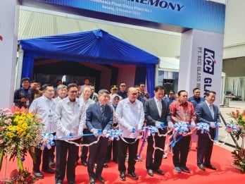 Raksasa Kaca Asean KCC Glass Resmi Beroperasi di Batang, Investasi Rp12 Triliun