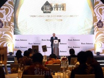 Ferdian Timur Raih Top CFO dalam Ajang Top BUMN Awards 2024