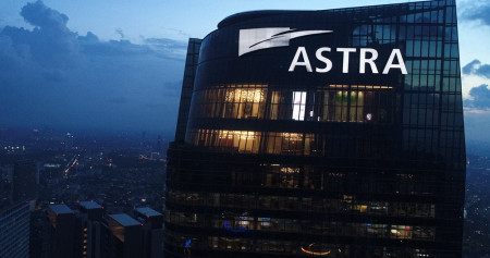 PT Astra International Tbk. (ASII) berencana membagikan dividen interim tahun buku 2024 senilai Rp3,96 triliun atau setara Rp98 per saham kepada para investor. Bisnis/Nurul Hidayat