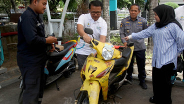 Pelatihan Konversi Motor Bahan Bakar Minyak Menjadi Motor Listrik