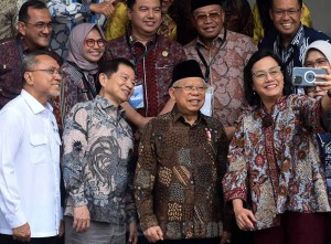 Rapat Pleno Komite Nasional Ekonomi dan Keuangan Syariah