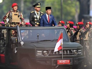 Presiden Joko Widodo Pimpin Upacara Hari Ulang Tahun (HUT) ke-79 Tentara Nasional Indonesia