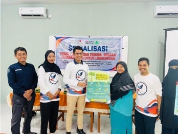 Program Edukasi Mangrove Harbour Energy dan SKK Migas di SMPN 1 Siantan