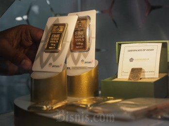 Harga Emas 24 Karat Antam Hari Ini Turun ke Rp1,47 Juta per Gram