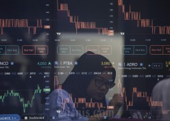 Indeks Bisnis-27 Dibuka Merah, Saham ADRO dan EXCL Justru Panen Cuan