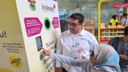 Indosat (ISAT) Luncurkan Box Pengubah Sampah Jadi Pulsa di Makassar