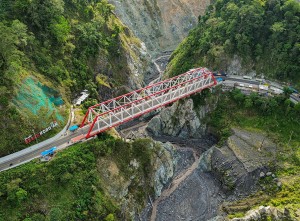 Rekor MURI Jembatan Pratt Truss Terpanjang di Indonesia