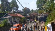 Kecelakaan Beruntun di Lintas Sumatra Panyalaian Padang - Bukittinggi, Data Sementara 16 Korban