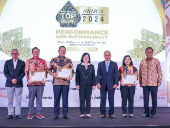 Dirut BRI Jadi Best CEO, BRI Raih 3 Penghargaan di TOP BUMN Awards 2024