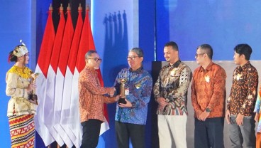 TMMIN Raih Primaniyarta Award 2024, Ungkap Peran Penting IKM Lokal Sokong Kinerja Ekspor