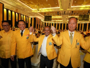 Bahlil Berterima Kasih ke Jokowi: Saya Selalu Dilantik dengan Warna Kuning