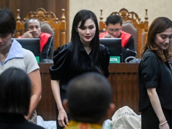 Momen Sandra Dewi Jadi Saksi Harvey Moeis: Menangis Soal Anak Berakhir Berpelukan