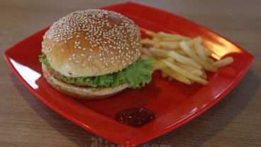 Benarkah Makan dengan Porsi Lebih Sedikit Bisa Bikin Panjang Umur?