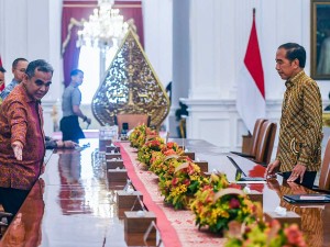 Pimpinan MPR serta DPD Temui Presiden Joko Widodo di Istana Merdeka