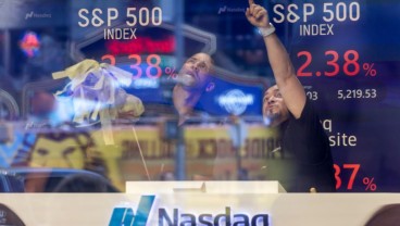 Reli Saham Teknologi AS Dorong Wall Street Menguat dan S&P Sentuh Rekor Baru