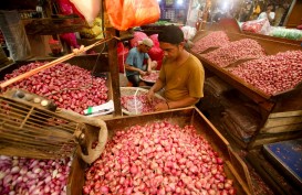 Harga Pangan Hari Ini 15 Oktober: Beras, Bawang, Minyak Goreng Naik