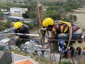 Rekonduktoring SUTT 150 kV Lamongan-Cerme Sukses