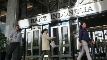 Volatilitas Nilai Tukar Rupiah Masih Tinggi, Ekonom Proyeksi BI Rate Tetap 6%