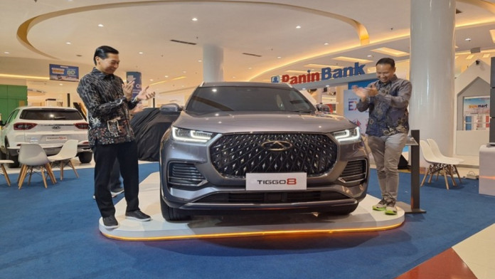Mobil China Chery Tiggo 8 Resmi Dipasarkan di Makassar