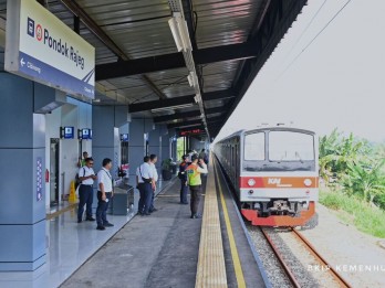 Menhub Reaktivasi Stasiun Pondok Rajeg, Target 5.000 Penumpang per Hari