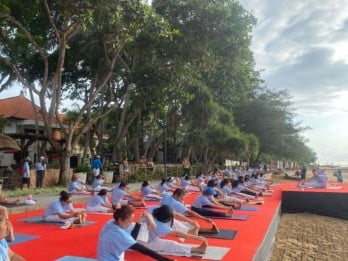 Festival Yoga di Sanur Ramai Diikuti Peserta