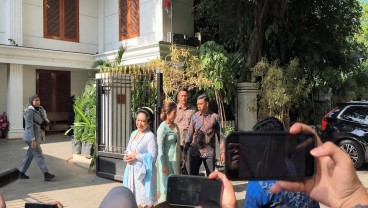 Titiek Soeharto Hadir di Kediaman Prabowo Jelang Pelantikan Presiden